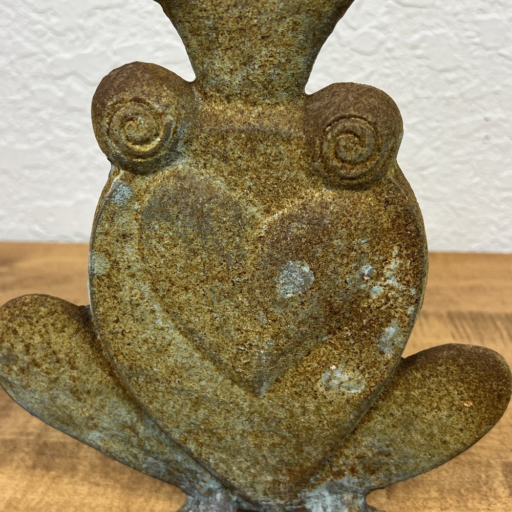 Vintage Rustic Frog Prince W/ Crown Cast Iron Doorstop Wedge - Picture 6 of 10